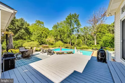 Exterior - 14611 Manor Rd, Phoenix, MD 21131 photo 14 of 26