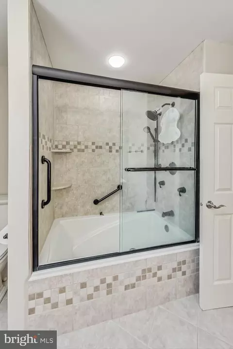 Bath - 14611 Manor Rd, Phoenix, MD 21131 photo 6 of 8