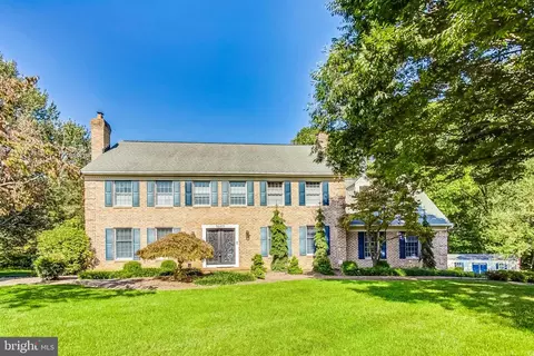 14611 Manor Rd, Phoenix, MD 21131