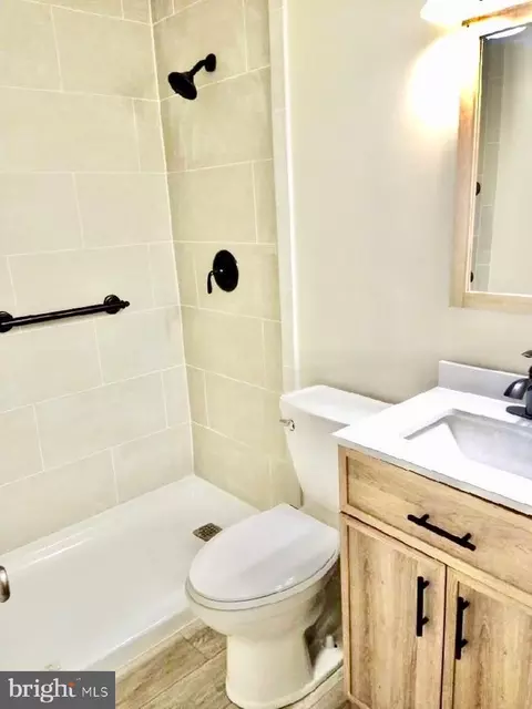 123 Glider Dr, Middle River, MD 21220 photo 8