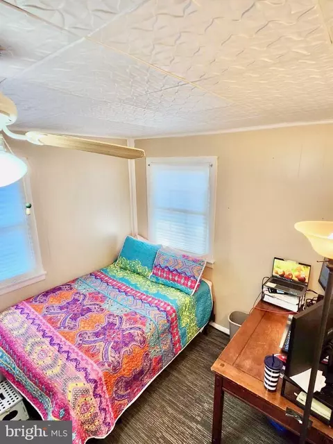 123 Glider Dr, Middle River, MD 21220 photo 5