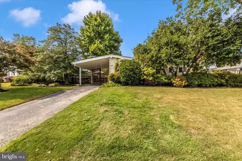2400 Hunt Dr, Baltimore, MD 21209