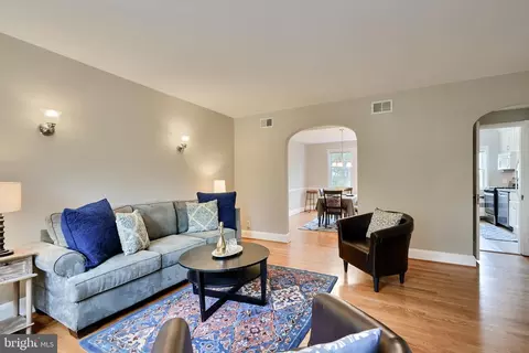 217 Dumbarton Rd, Baltimore, MD 21212 photo 6
