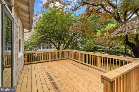 Exterior - 513 Dunkirk Rd, Baltimore, MD 21212 photo 3 of 6