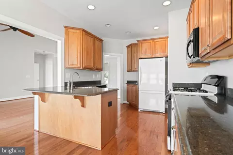Kitchen - 6910 River Drive Rd, Sparrows Point, MD 21219 photo 3 of 4