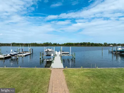 View/Area - 6910 River Drive Rd, Sparrows Point, MD 21219 photo 25 of 28