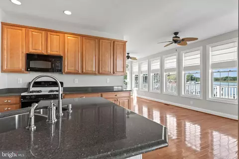 Kitchen - 6910 River Drive Rd, Sparrows Point, MD 21219 photo 1 of 4