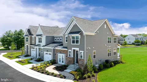 4223 Market Place Dr, Perry Hall, MD 21128