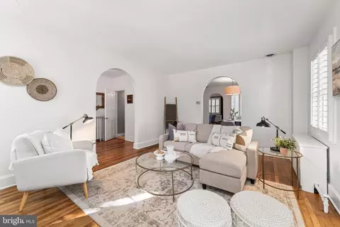 Other - 910 Kingston Rd, Baltimore, MD 21212 photo 3 of 10