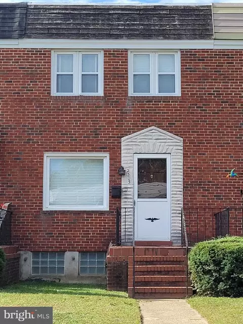 2305 Searles Rd, Dundalk, MD 21222