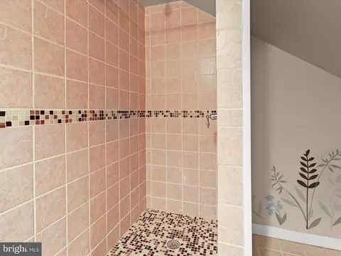 507 48th St, Baltimore, MD 21224 photo 31