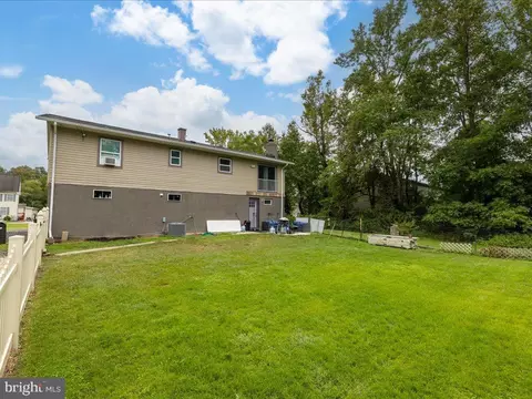 Exterior - 12234 Eastern Ave, Middle River, MD 21220 photo 6 of 8