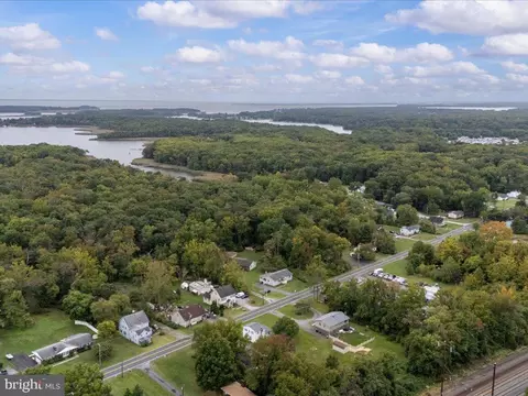 View/Area - 12234 Eastern Ave, Middle River, MD 21220 photo 8 of 10