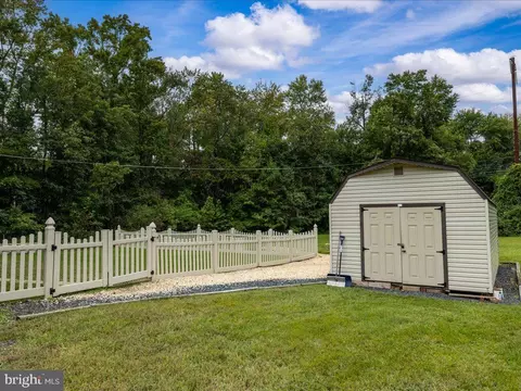 Exterior - 12234 Eastern Ave, Middle River, MD 21220 photo 7 of 8