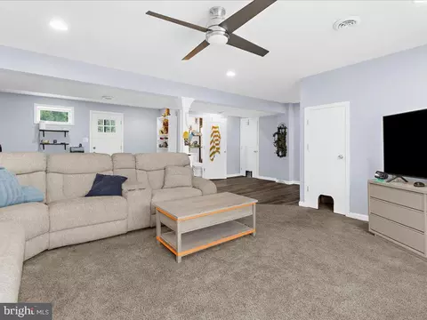 Living - 12234 Eastern Ave, Middle River, MD 21220 photo 1 of 5