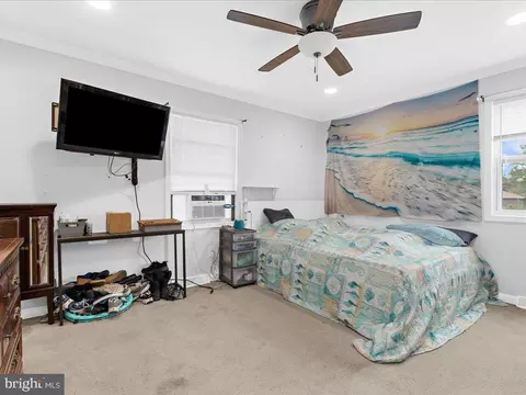 Bedroom - 12234 Eastern Ave, Middle River, MD 21220 photo 1 of 6