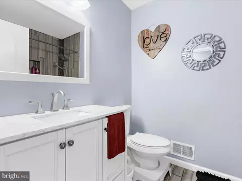 Bath - 12234 Eastern Ave, Middle River, MD 21220 photo 1 of 4