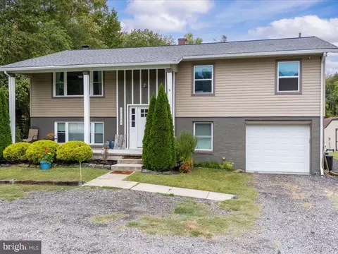Exterior - 12234 Eastern Ave, Middle River, MD 21220 photo 3 of 8