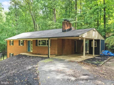 Exterior - 5503 Williams Rd, Hydes, MD 21082 photo 2 of 5