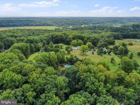View/Area - 5503 Williams Rd, Hydes, MD 21082 photo 2 of 7