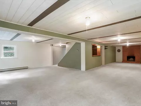 Living - 5503 Williams Rd, Hydes, MD 21082 photo 5 of 6