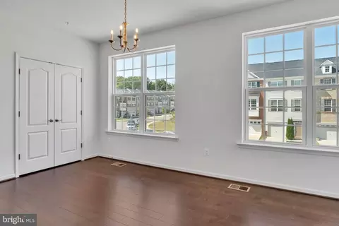 944 Morgan Run Rd, Middle River, MD 21220 photo 14