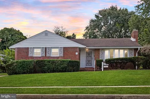 1224 Hillshire Rd, Dundalk, MD 21222