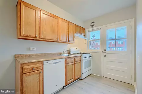 Kitchen - 2146 Redthorn Rd, Middle River, MD 21220 photo 1 of 3