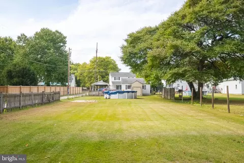 Exterior - 603 Wampler Rd, Middle River, MD 21220 photo 5 of 9