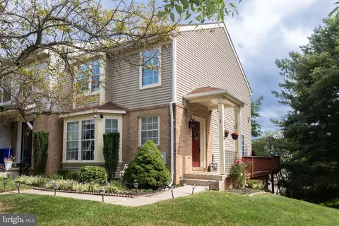 1 Empire Ct, Reisterstown, MD 21136