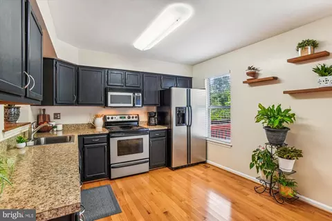 5 Ingate Ter #4203, Halethorpe, MD 21227 photo 11