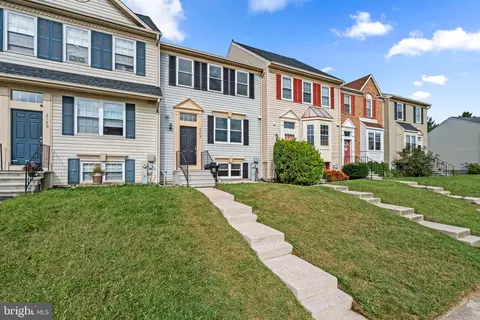 2142 Cedar Barn Way, Windsor Mill, MD 21244 photo 3