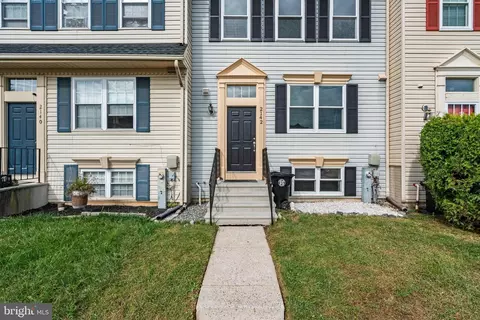 2142 Cedar Barn Way, Windsor Mill, MD 21244 photo 4