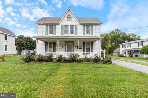 51 Hanover Rd, Reisterstown, MD 21136