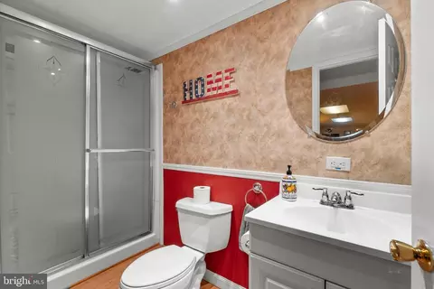 Bath - 12559 Dulaney Valley Rd, Phoenix, MD 21131 photo 4 of 4