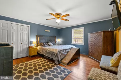 Bedroom - 12559 Dulaney Valley Rd, Phoenix, MD 21131 photo 3 of 6