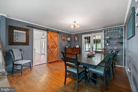 Dining - 12559 Dulaney Valley Rd, Phoenix, MD 21131 photo 1 of 2