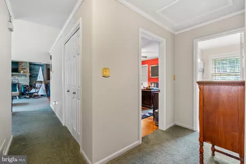 Entry Way - 12559 Dulaney Valley Rd, Phoenix, MD 21131 photo 6 of 6