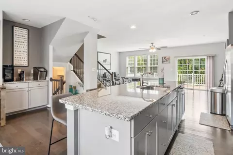 946 Morgan Run Rd, Middle River, MD 21220 photo 8