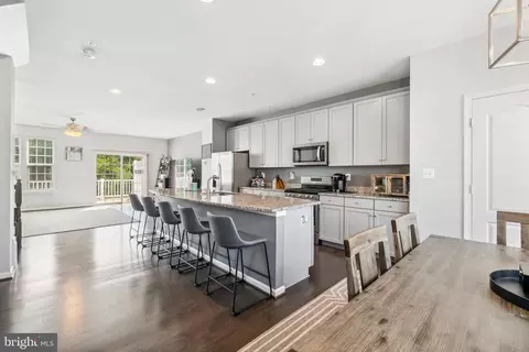 946 Morgan Run Rd, Middle River, MD 21220 photo 12