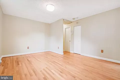 1933 Grant Rd, Halethorpe, MD 21227 photo 5