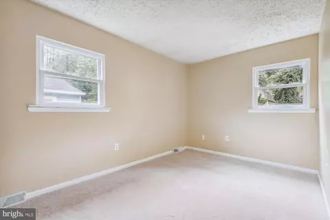 1933 Grant Rd, Halethorpe, MD 21227 photo 18