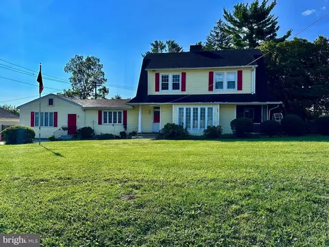 33 E Seminary Ave, Lutherville Timonium, MD 21093