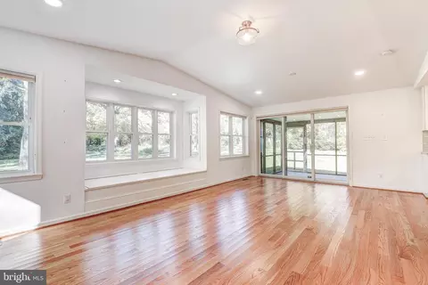 Living - 7806 Maple Ave, Towson, MD 21204 photo 10 of 10