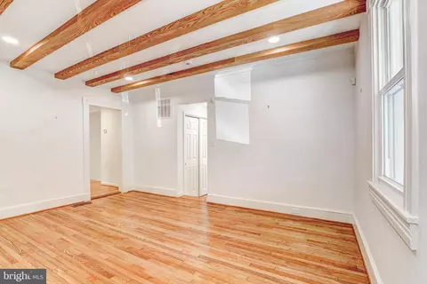 Living - 7806 Maple Ave, Towson, MD 21204 photo 2 of 10