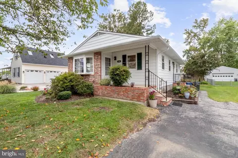 13106 Choptank Rd, Middle River, MD 21220 photo 2