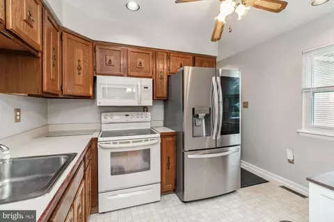 13106 Choptank Rd, Middle River, MD 21220 photo 10