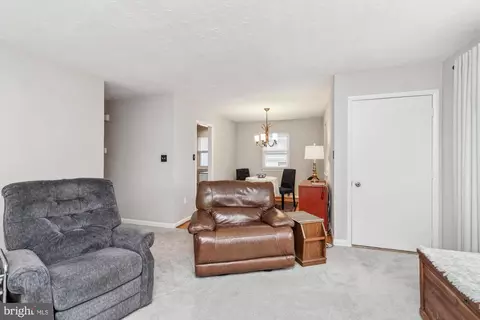 13106 Choptank Rd, Middle River, MD 21220 photo 17