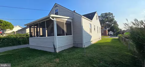 Exterior - 2804 Ohio Ave, Halethorpe, MD 21227 photo 4 of 5