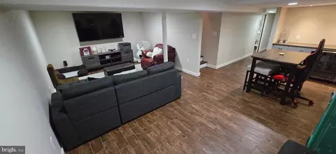 Entry Way - 2804 Ohio Ave, Halethorpe, MD 21227 photo 12 of 17